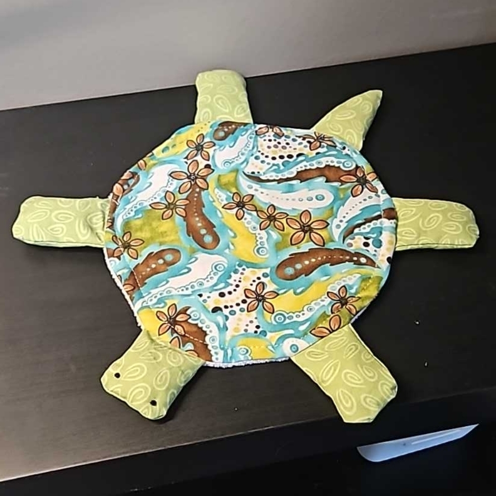 Turtle Foot Mop Hawaiian print